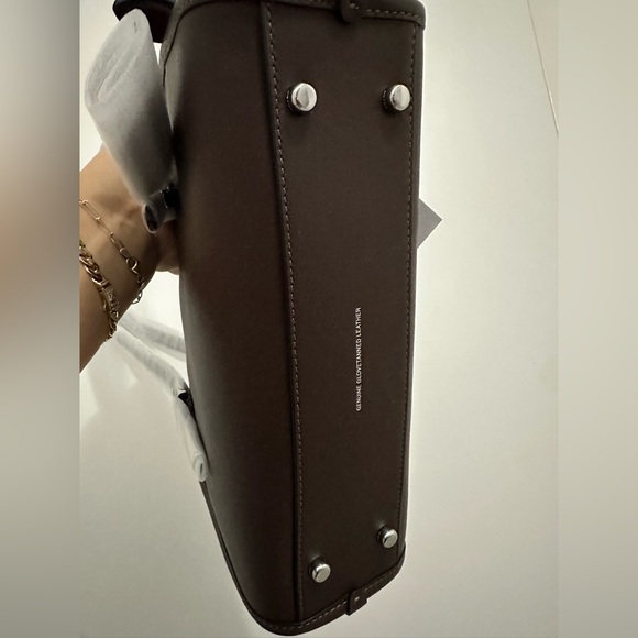 Coach Swing Zip Bag - Picture 7 of 9